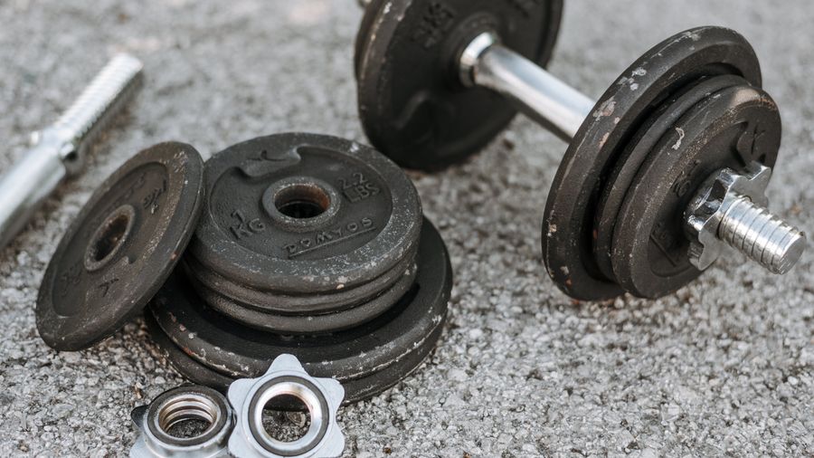 Staying Motivated to Lose Weight When Your Willpower Runs Dry