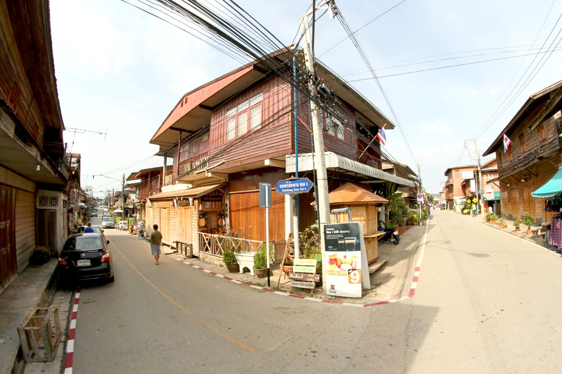 Nan — Street, Nan