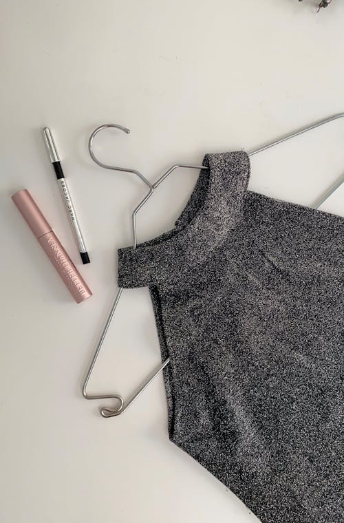 Gratis Immagine gratuita di abbigliamento, appendiabiti, assortito Foto a disposizione