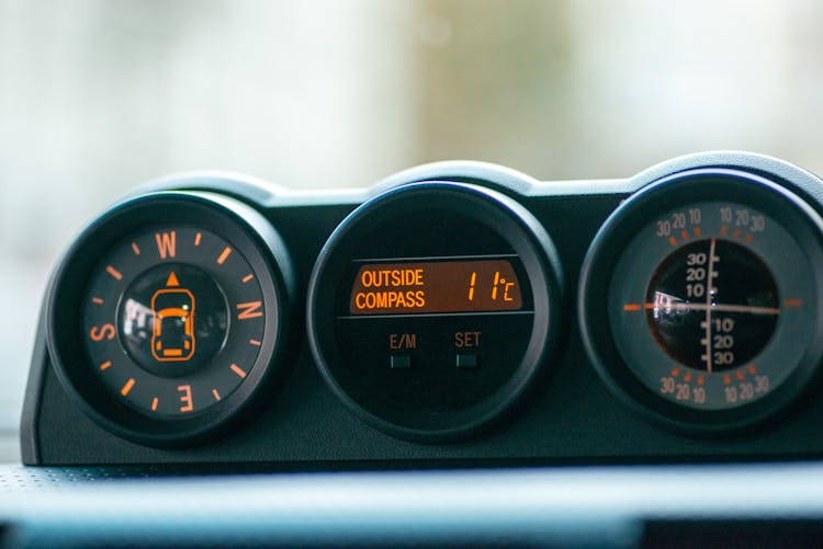  Round Inclinometer Gauges Of A Car