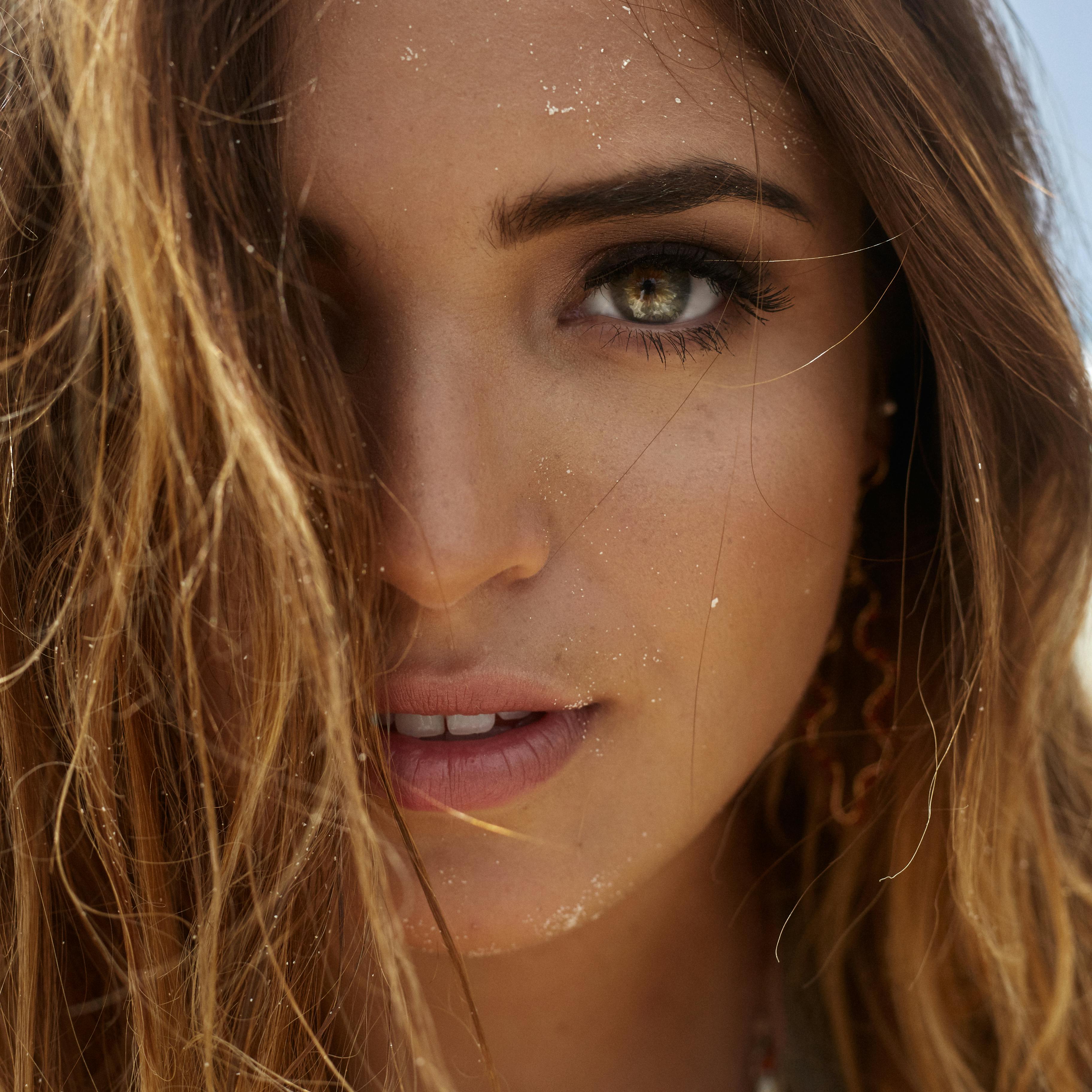 Woman With Brown Hair 