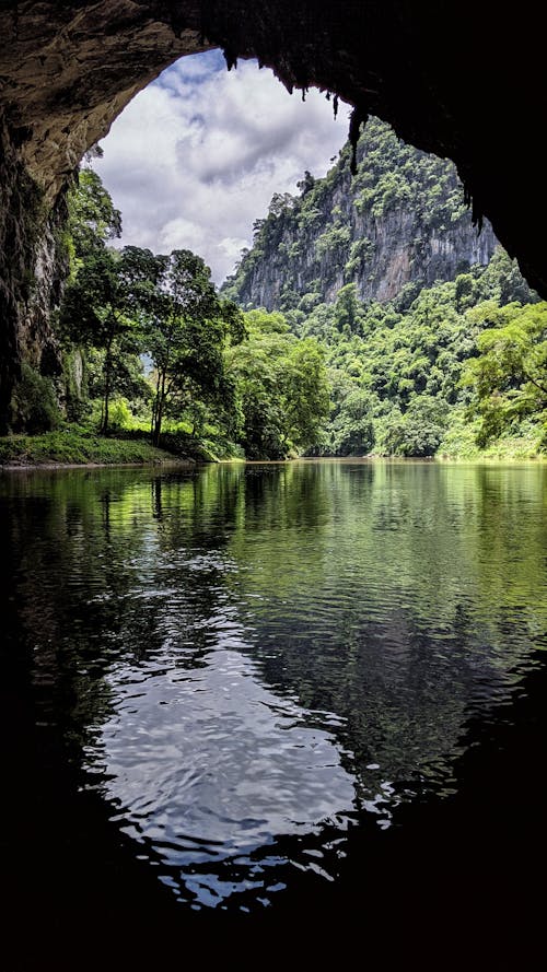 Kostenloses Stock Foto zu höhle, landschaft, landschaftlich