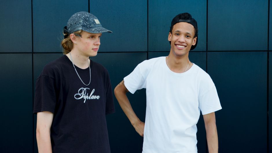 Prediksi Tren Fashion Pria 2025 untuk Kuliah Prediksi Tren Fashion Pria 2025 untuk Kuliah