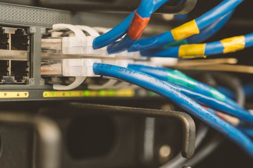 ethernet, ethernet bağlantı noktası, fiş içeren Ücretsiz stok fotoğraf