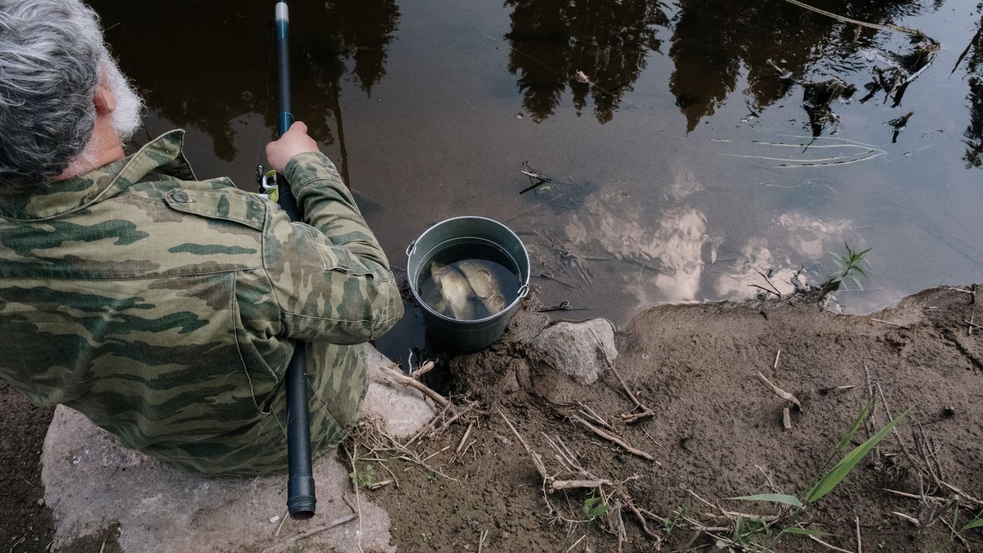 Lake Fishing Tips: Finding Fish and Casting Cleanly