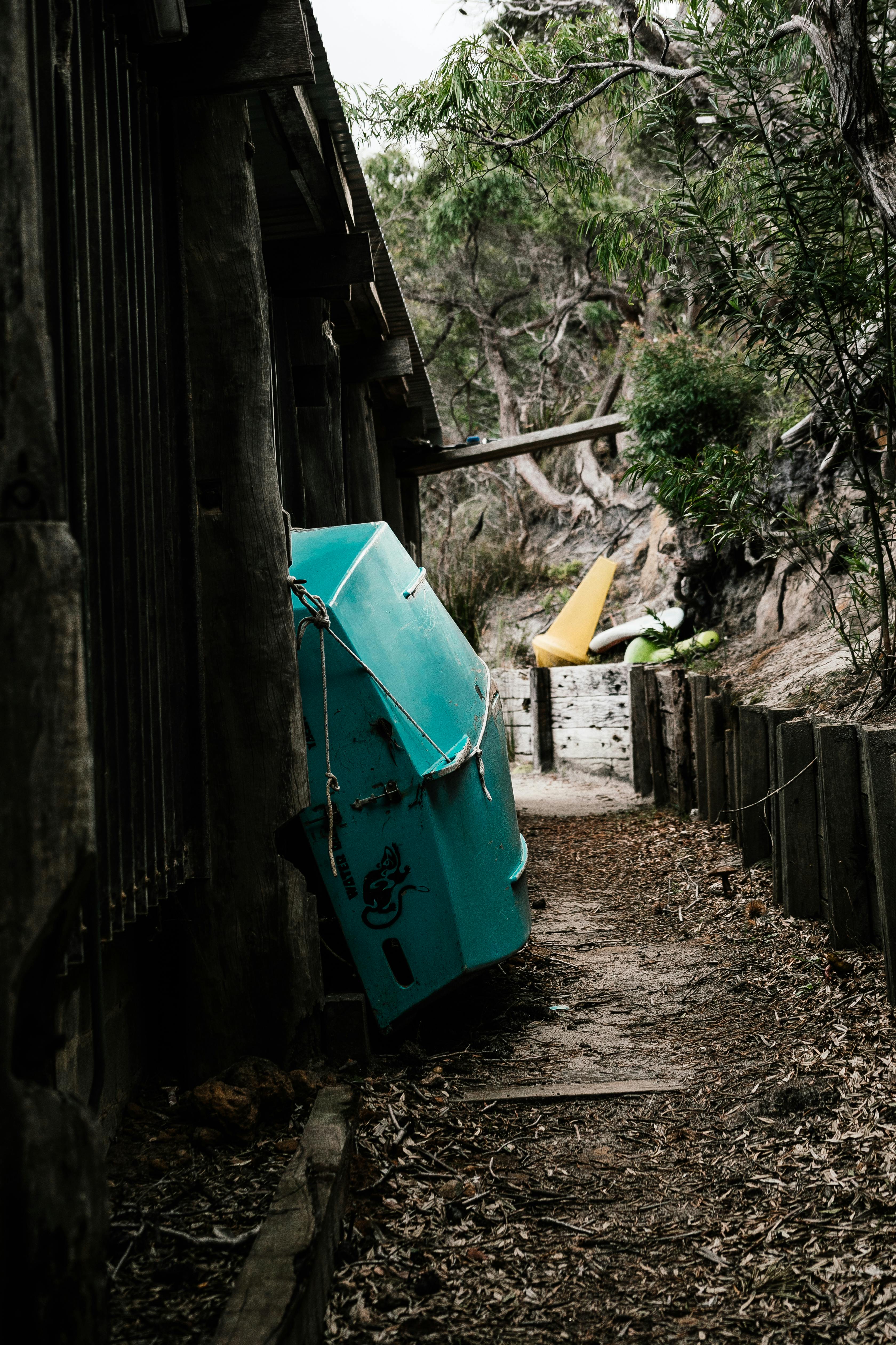 How much is it to build a shed yourself?