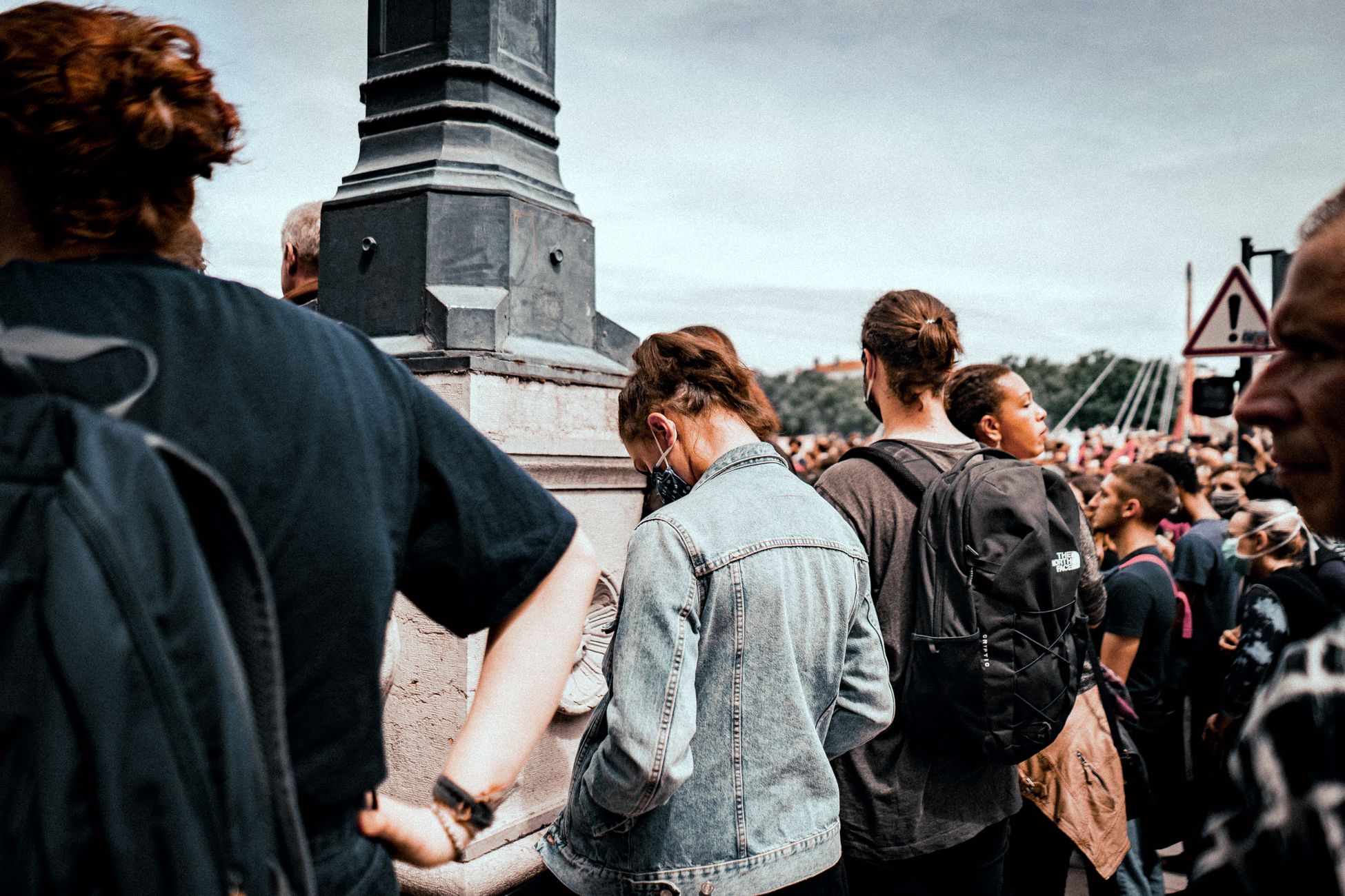500 mensen herdenken genocide Arameeërs en eisen erkenning