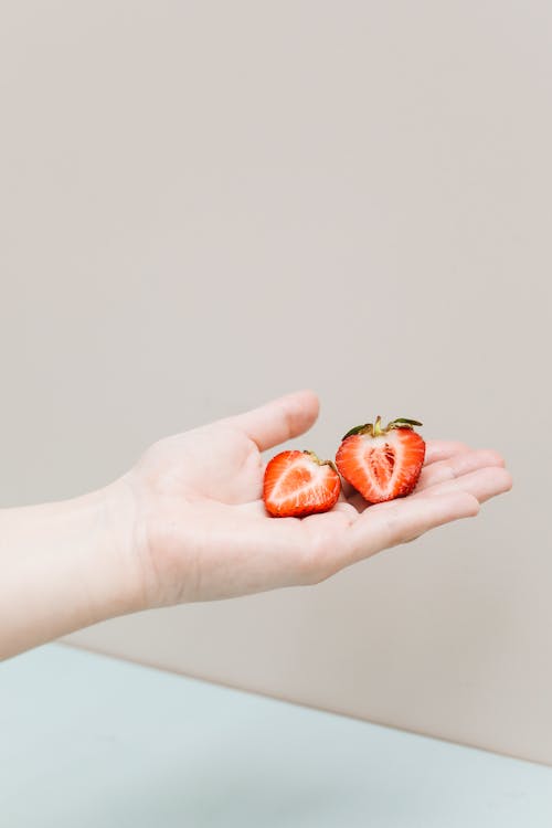 Kostenloses Stock Foto zu erdbeere, essen, frucht