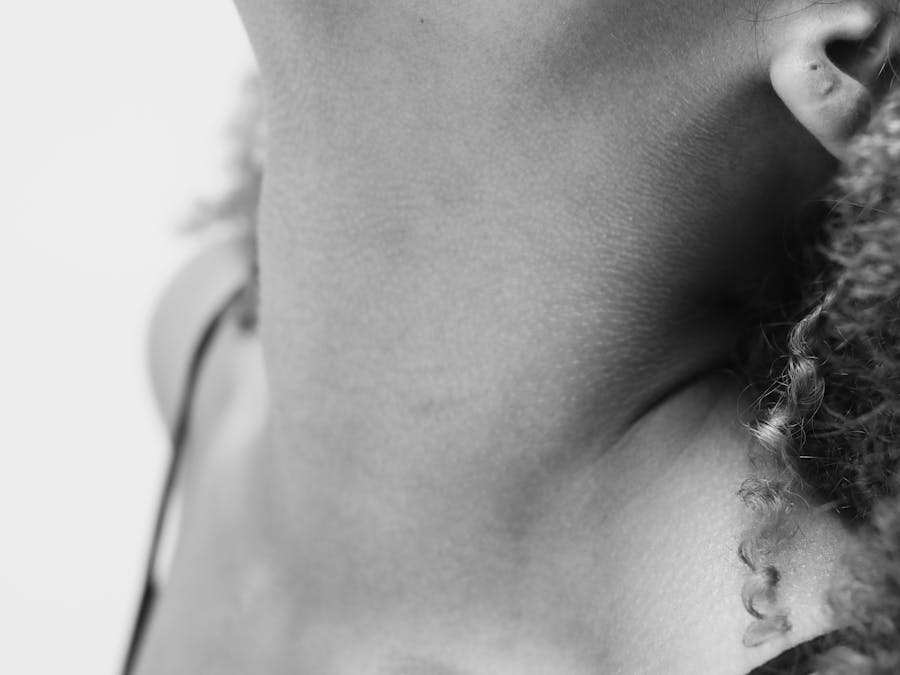 Does hair on chest mean more testosterone?