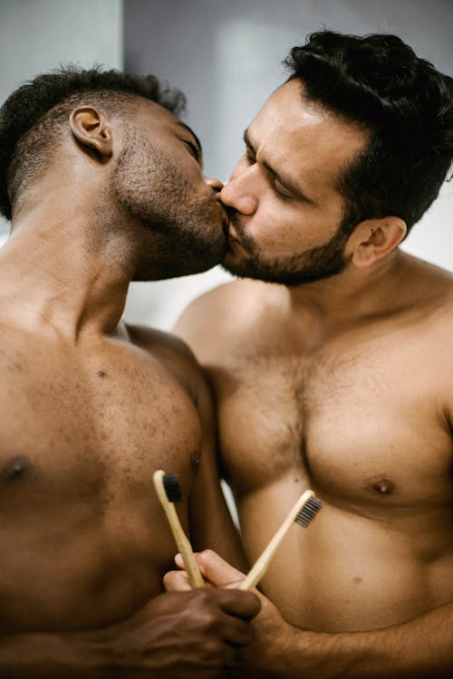 Kostenloses Stock Foto zu afroamerikanischer mann, erwachsener, gemischtrassiges paar
