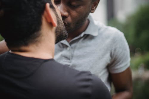 afrikalı amerikalı adam, Aşk, beraberlik içeren Ücretsiz stok fotoğraf