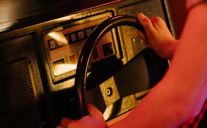 Online Casino: Spielautomaten und Live-Spiele im Überblick