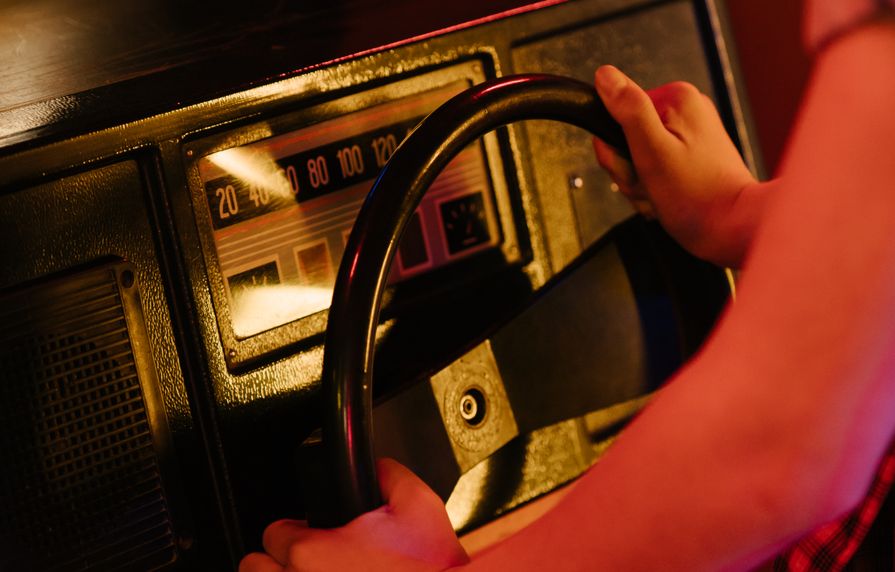 Online Casino: Spielautomaten und Live-Spiele im Überblick