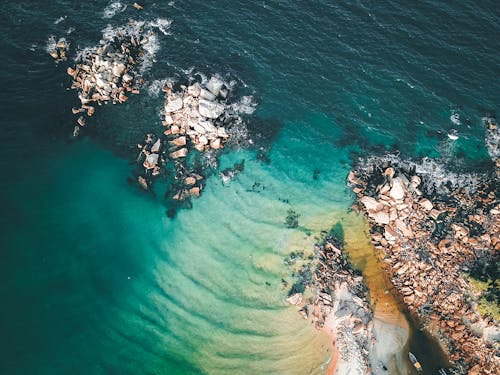 Fotobanka s bezplatnými fotkami na tému azúrová modrá, breh, cieľ cesty