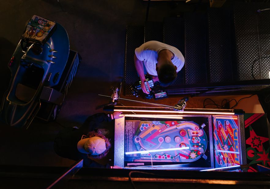 Online Casino: Spielautomaten und Live-Spiele im Überblick