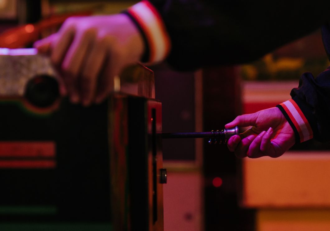 Online Casino: Spielautomaten und Live-Spiele im Überblick