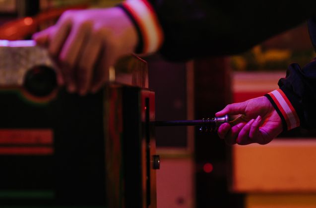 Online Casino: Spielautomaten und Live-Spiele im Überblick