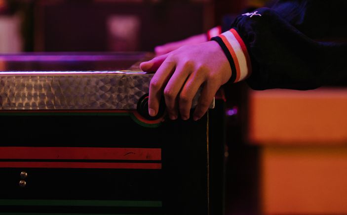 Online Casino: Spielautomaten und Live-Spiele im Überblick