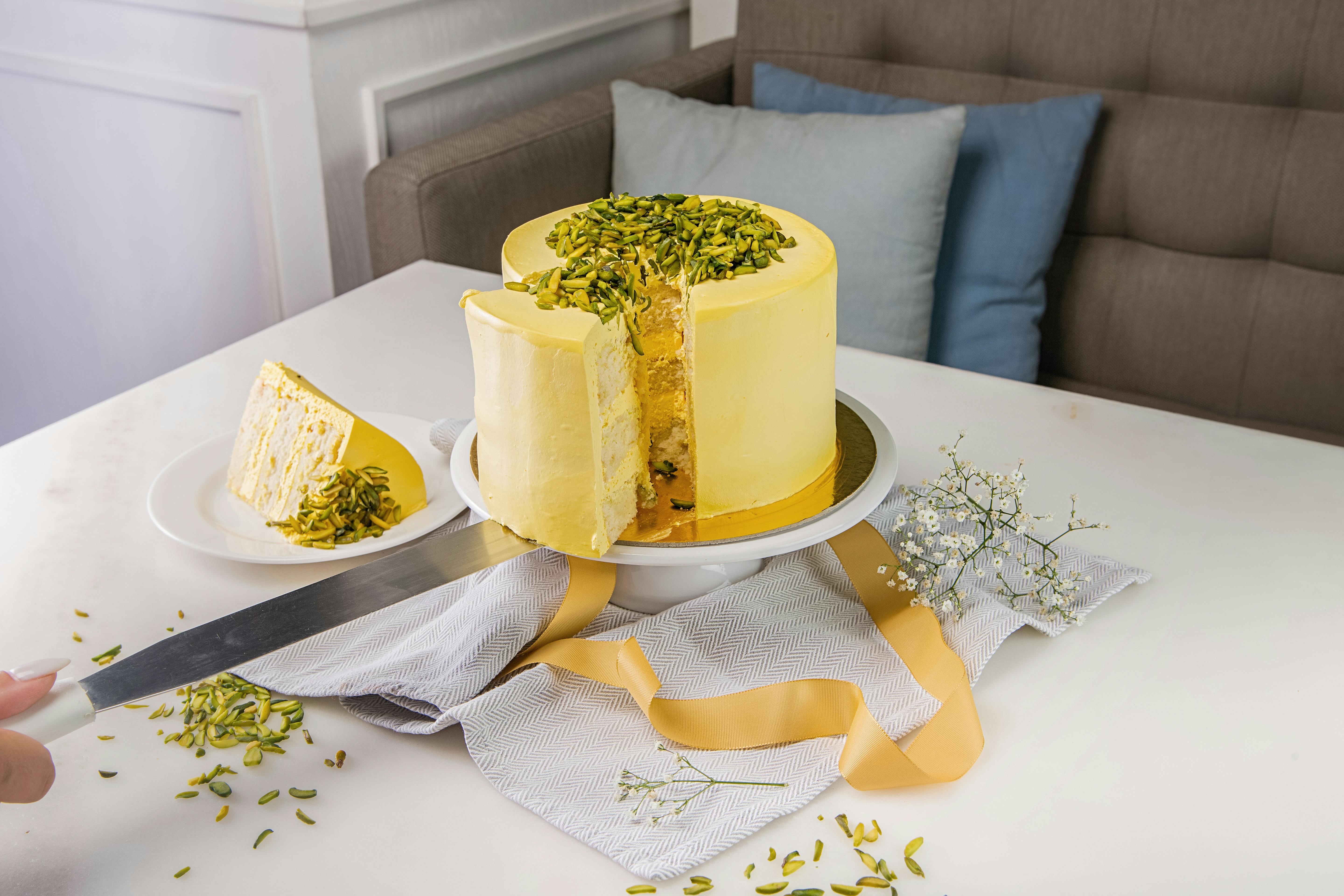 Yellow Cake Photos, Download The BEST Free Yellow Cake Stock Photos