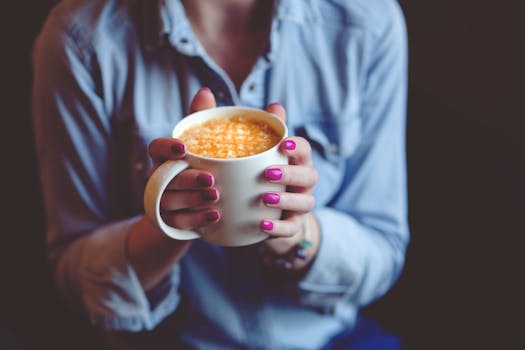 Free stock photo of hands, coffee, cup, mug