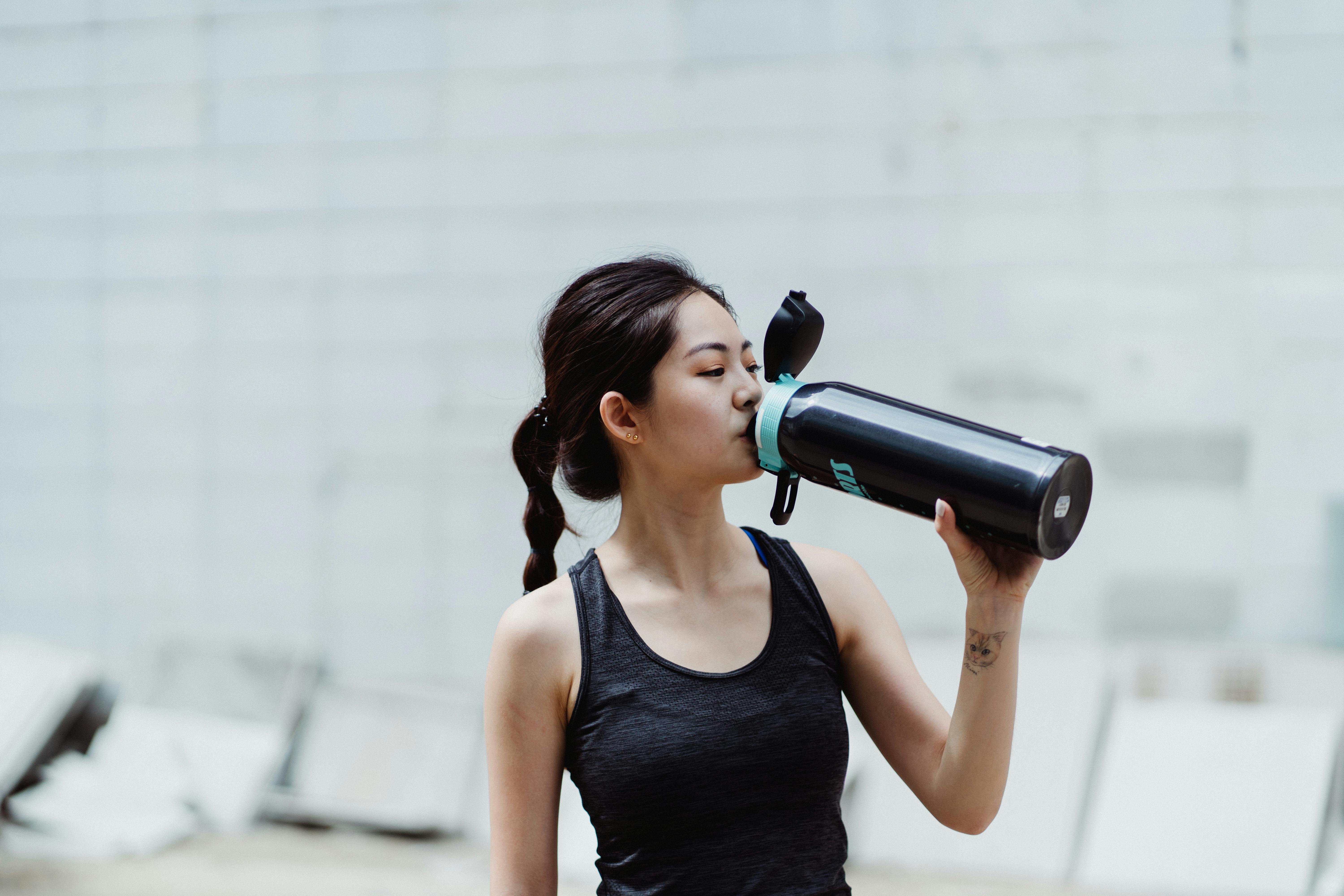 Benefits of Staying Hydrated During Exercise: workout technique step by step