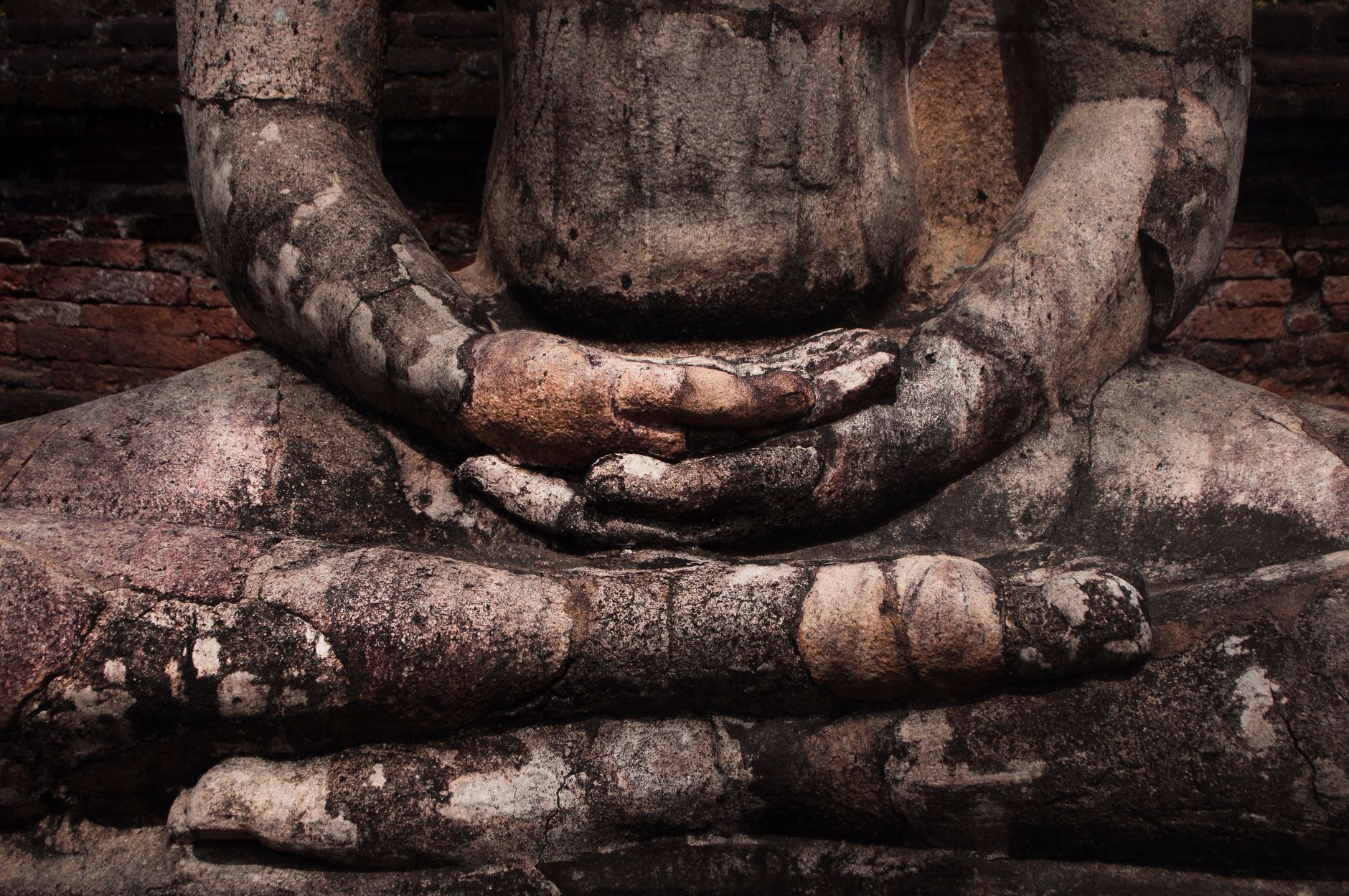 Polonnaruwa in 2 Days: What to See and Where to Stay