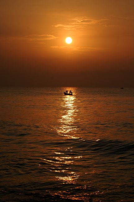How I Shot 7 Stunning Sunsets in Chennai This July - Photography by Raghav in Chennai
