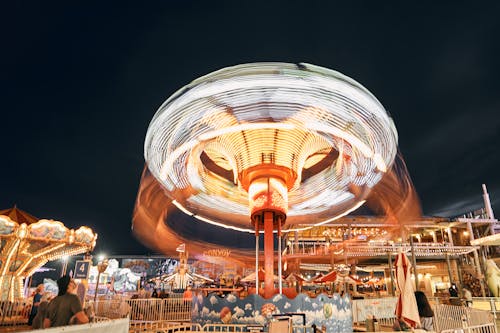 Free Time Lapse Photography of Ferris Wheel during Night Time Stock Photo
