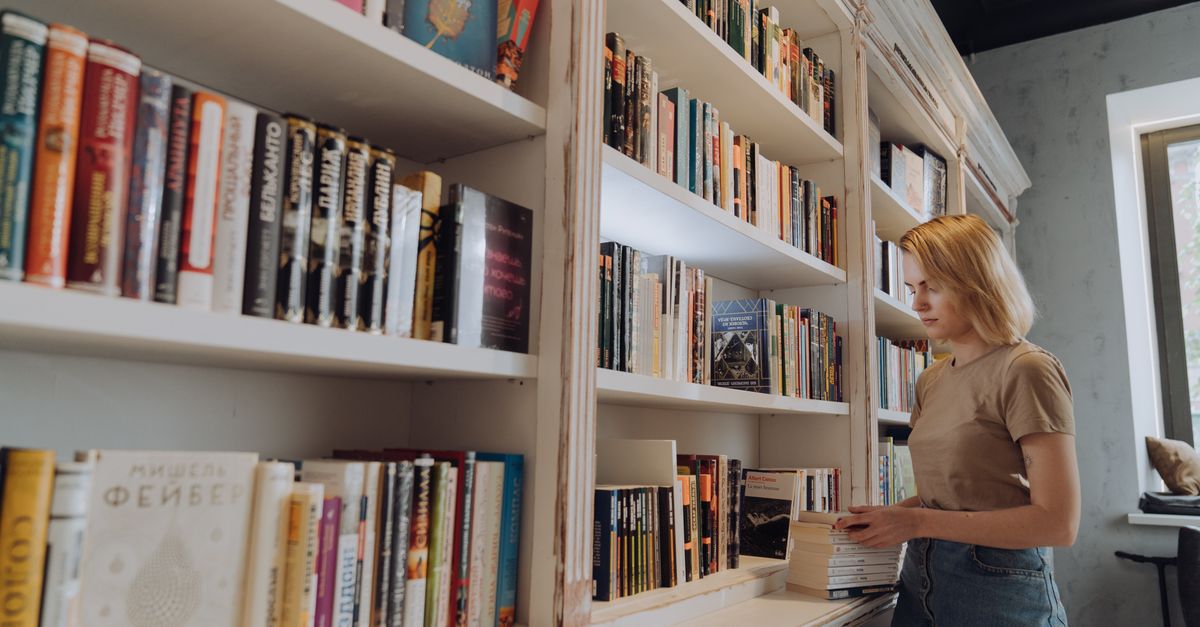 A Bookstore Returns to Watters Creek: Barnes & Noble Is Now Open in Allen