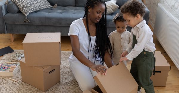Immobilienkauf mit Familie: Worauf Eltern und Großfamilien beim Hauskauf achten