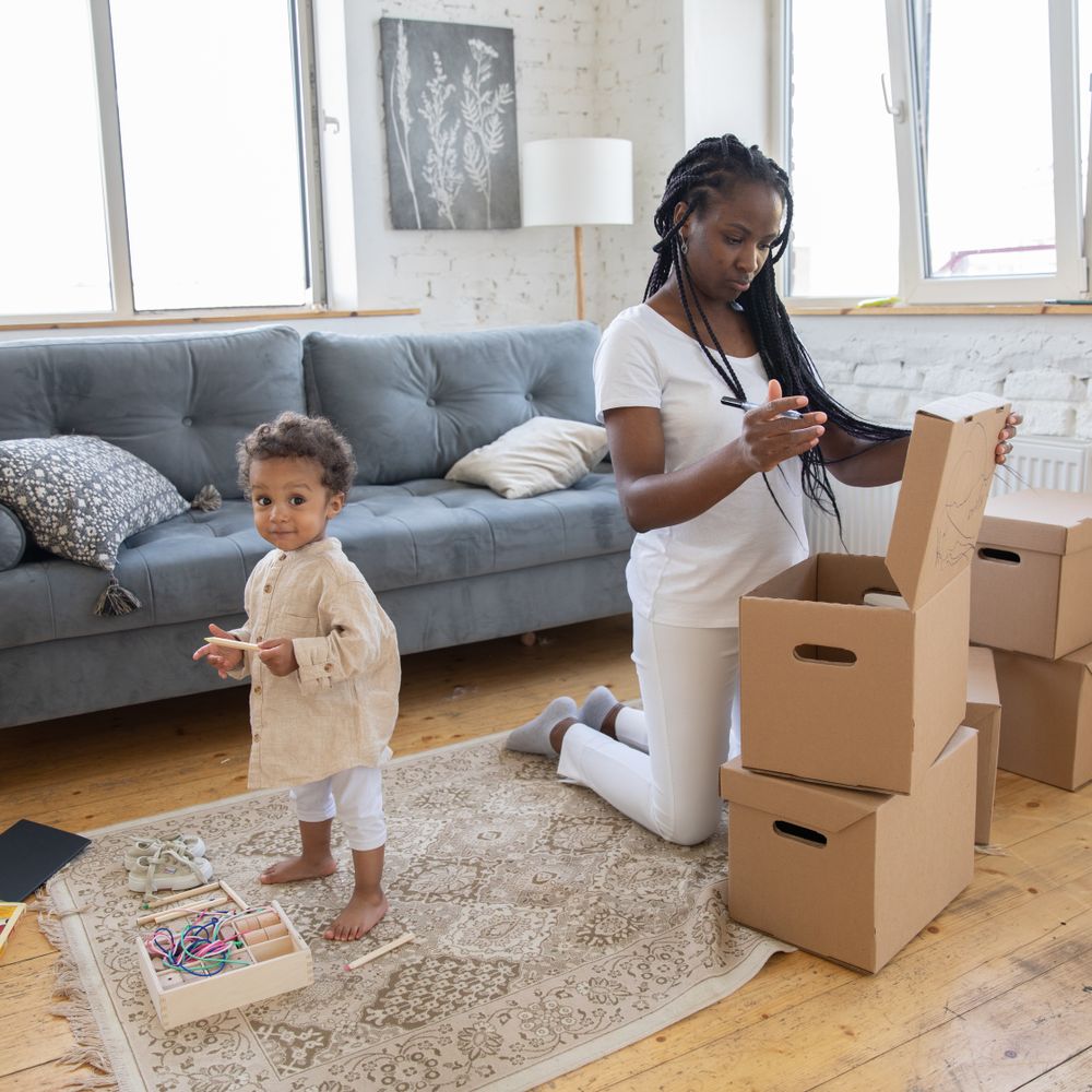 Chalgrave — professional packers wrapping and boxing belongings