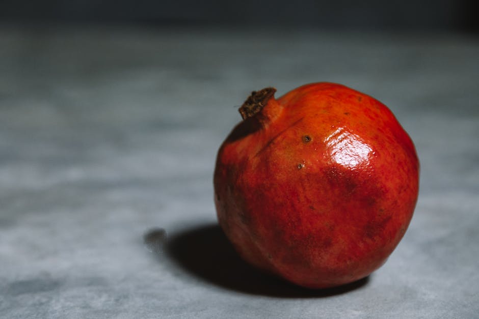 Red Round Fruit · Free Stock Photo