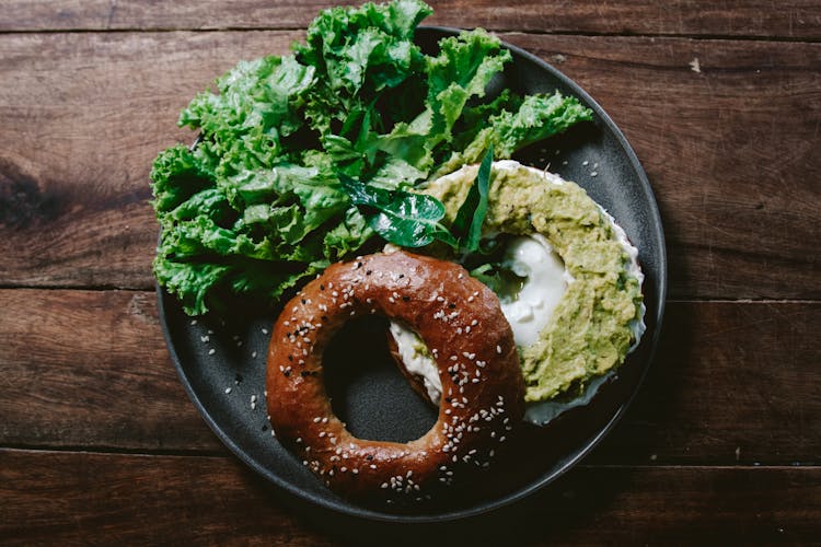 Bagel Toast With Avocado Spread 