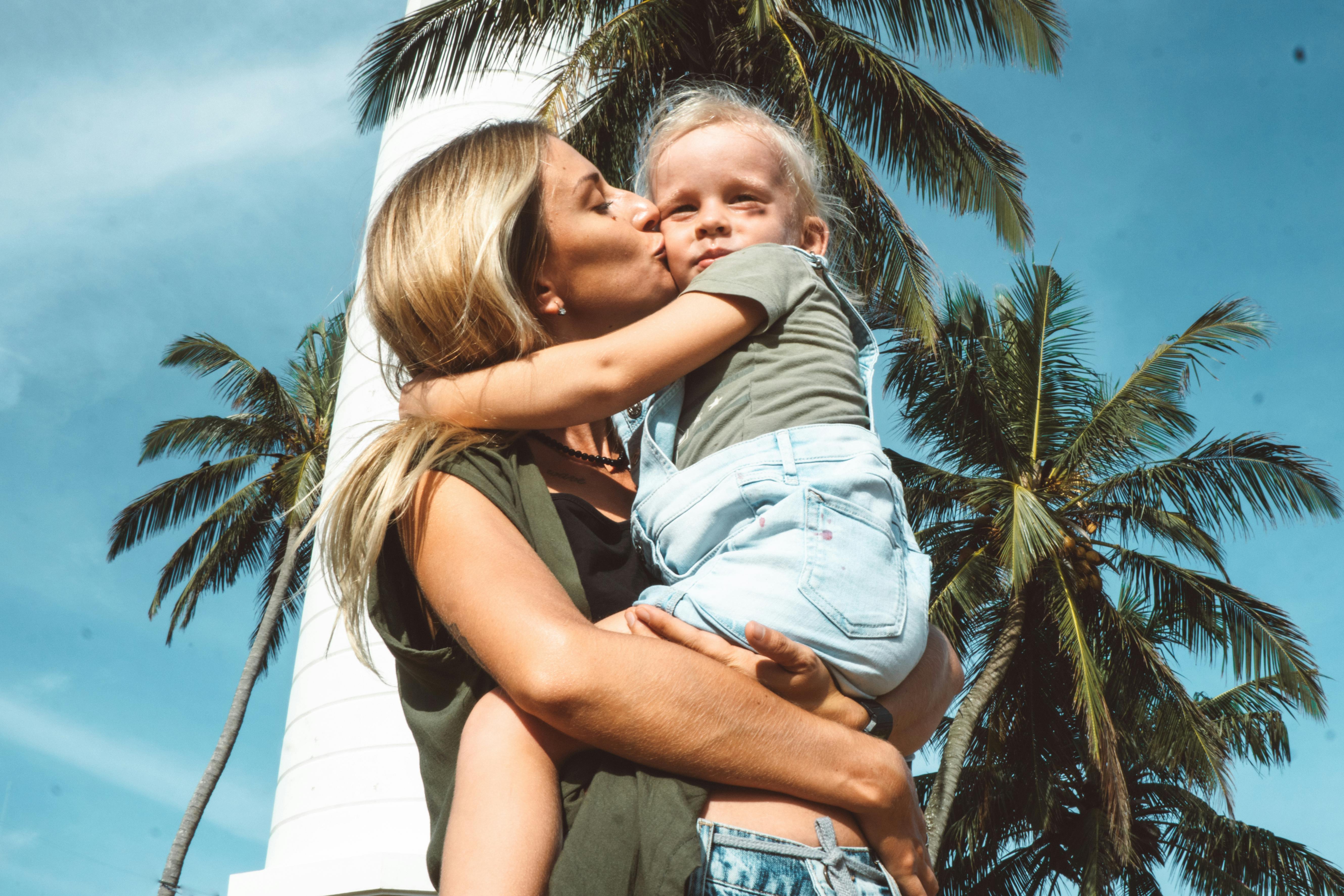 How do you bond with someone?