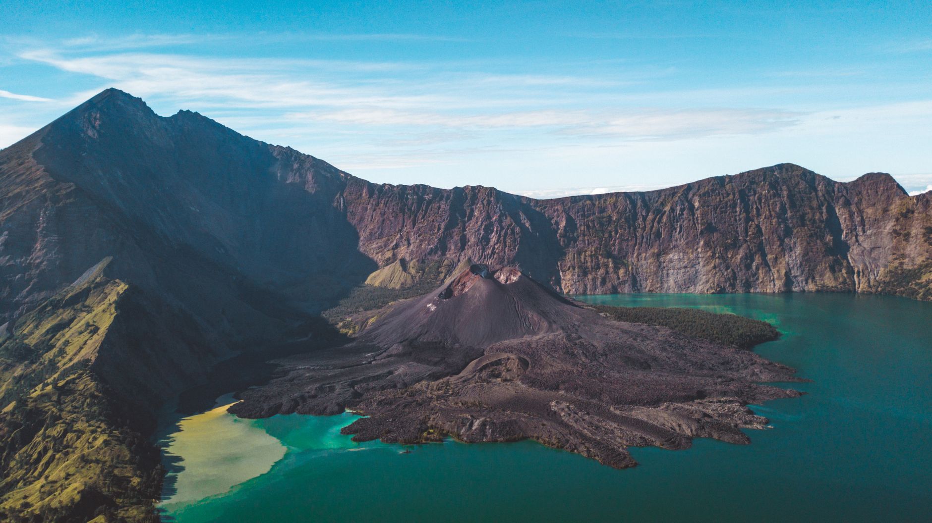 Pantai Terbaik di Lombok Selain Gili: Panduan Lengkap untuk Wisata Pantai