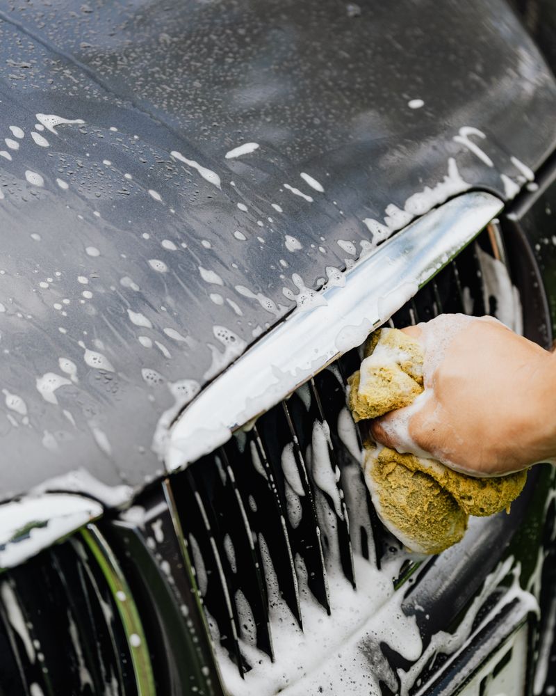 Contact wash