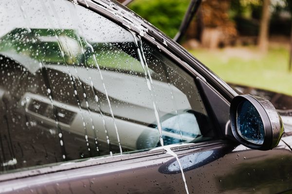 Car window soap detail
