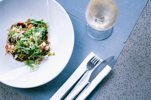 Is It Safe to Eat Leafy Greens in Monsoon?