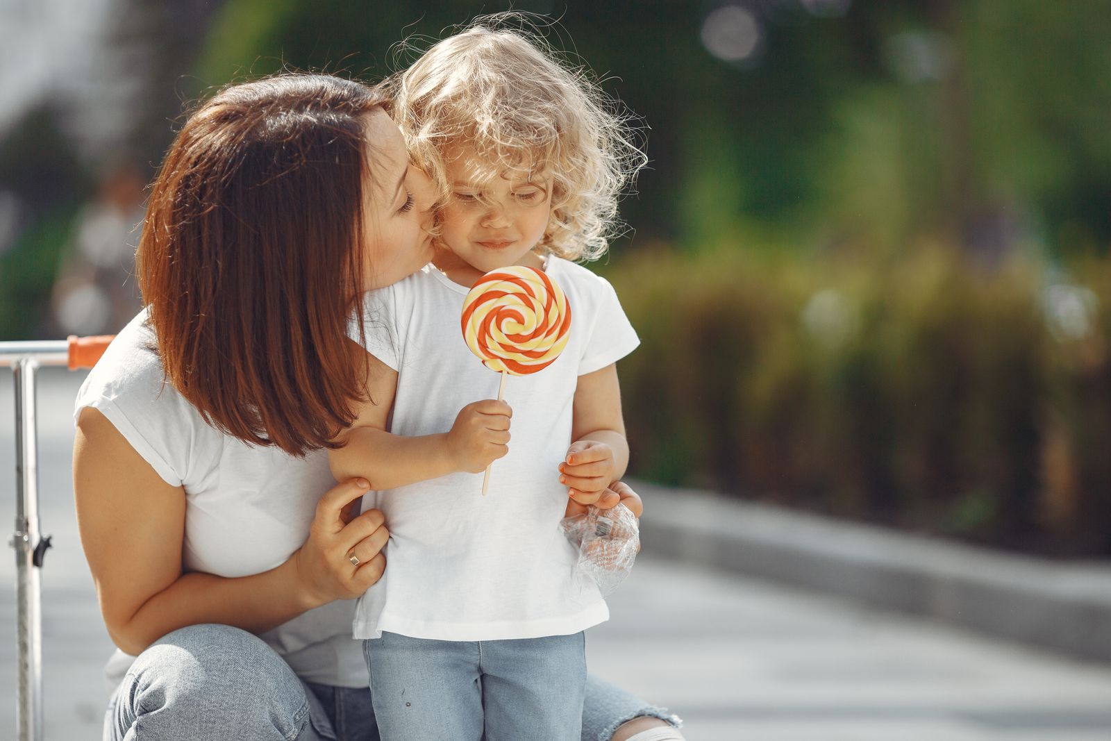 Summer Seasonal Candy Trends