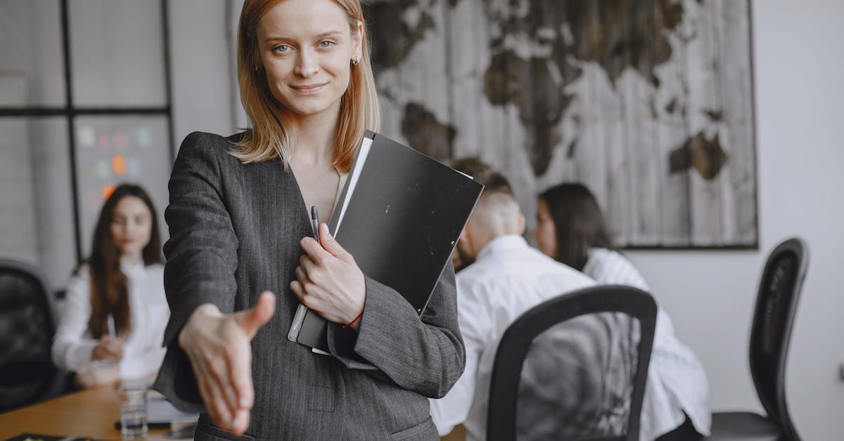 財經:寶龍商業新任行政總裁蔡爾超正式上任,展望未來發展