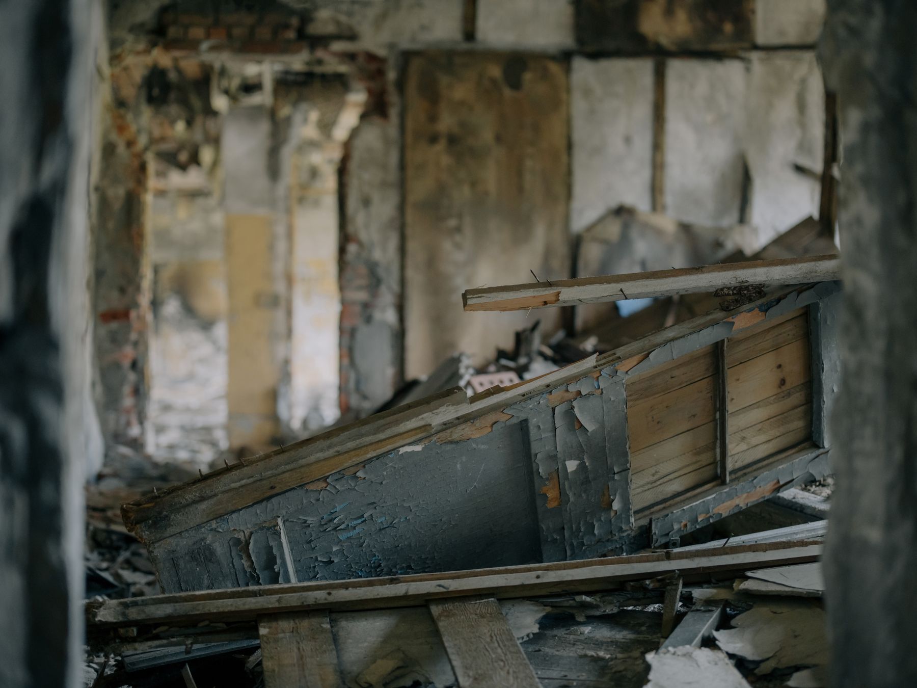 Heddon on the Wall — house clearance team loading furniture into a van
