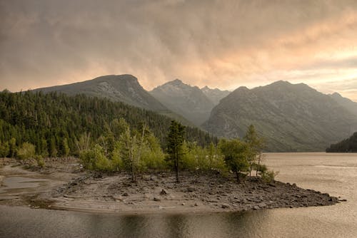 Immagine gratuita di alba, fiume, lago