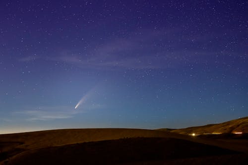 Free Безкоштовне стокове фото на тему «блакитне небо, комета, метеор» Stock Photo