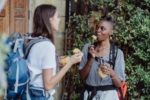 Gratis stockfoto met dineren, er op uit gaan, fruit