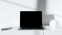 Tidy desk setup — Artem Podrez on Pexels