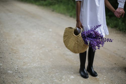 Gratis stockfoto met anoniem, bloem, bloemen