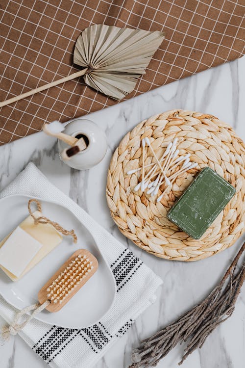 A Soap beside Q-tips