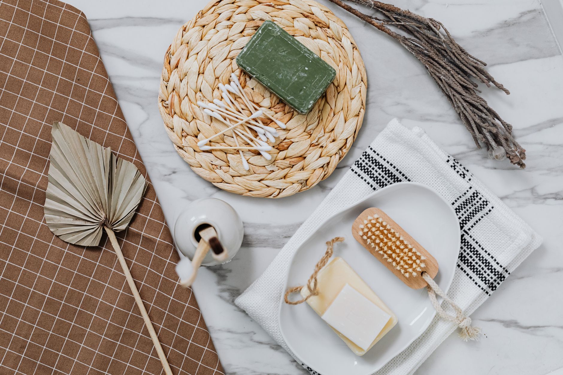 https://www.pexels.com/photo/a-soap-beside-q-tips-4888820/