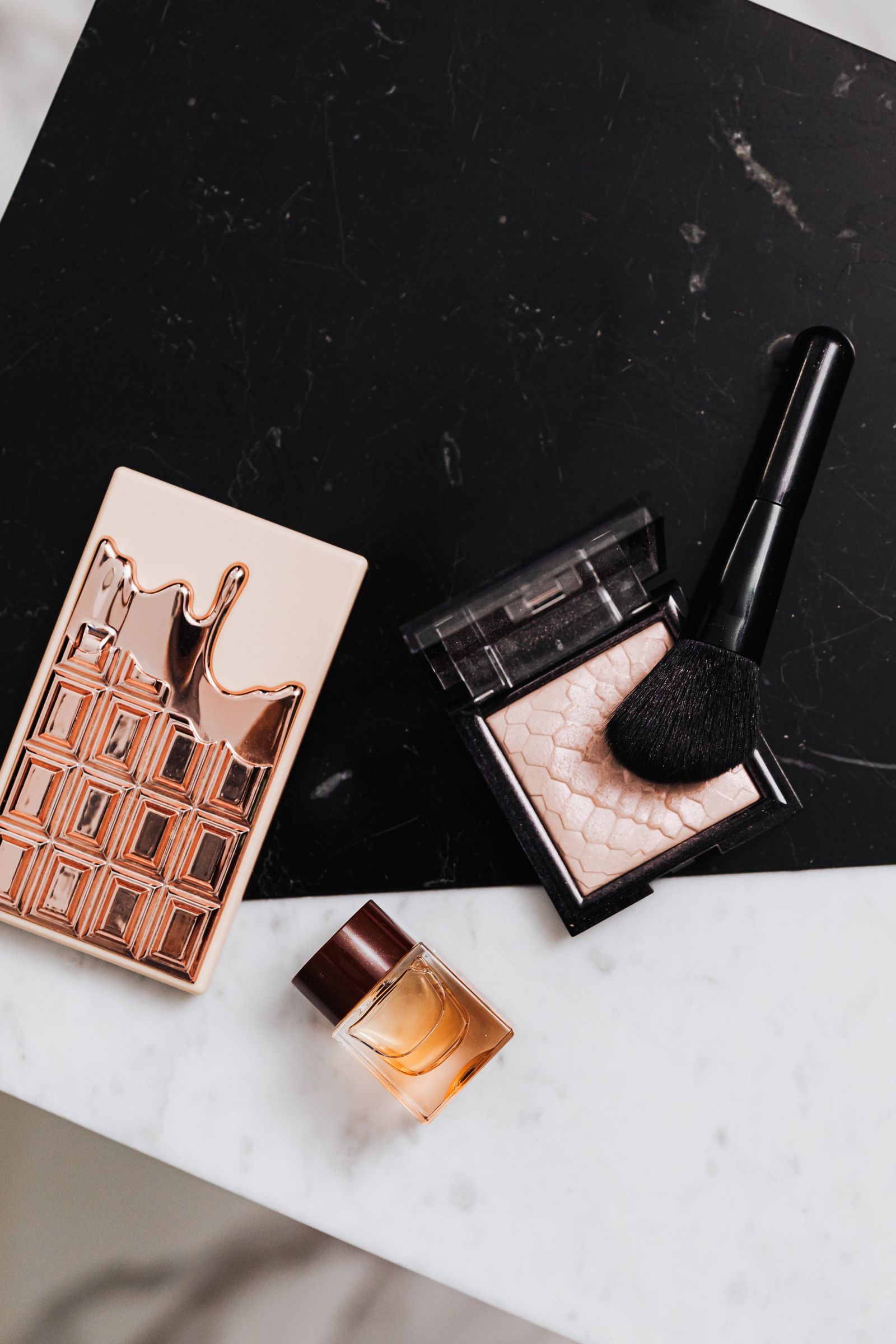 Cosméticos e perfumes