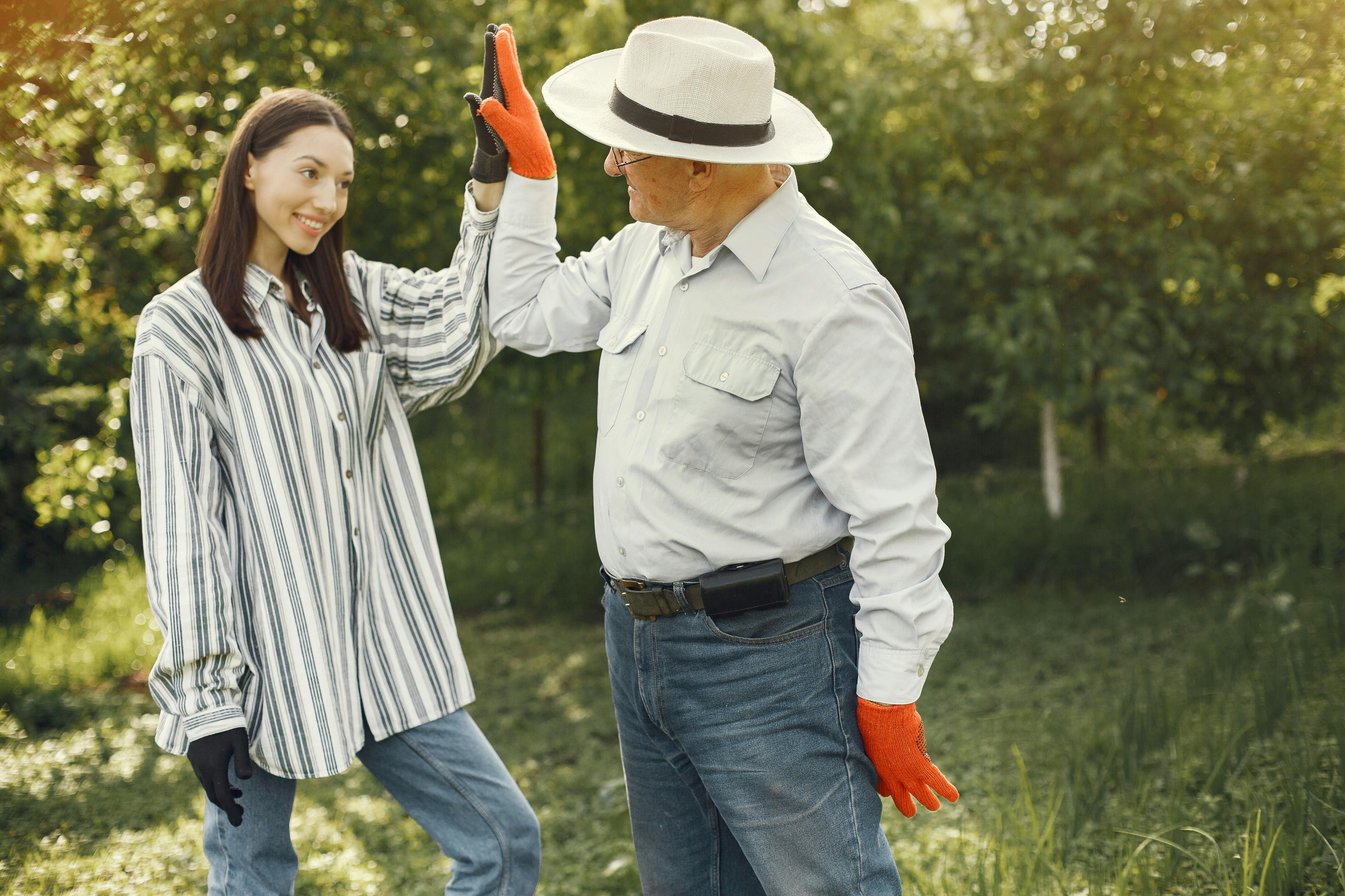 These Gardening Gloves Made Yard Work Easier — Photo by Gustavo Fring on Pexels